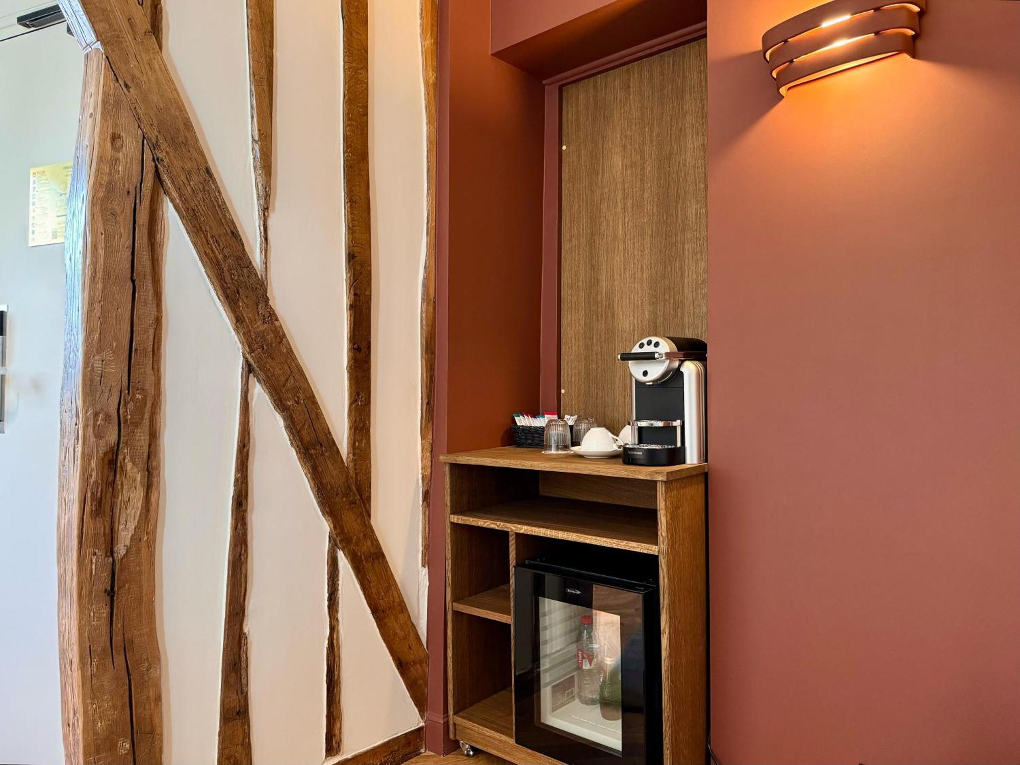 Hotel Abbatial Saint Germain Paris Room photo